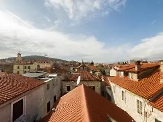 Διαμέρισμα Tri Lava Luxury Living