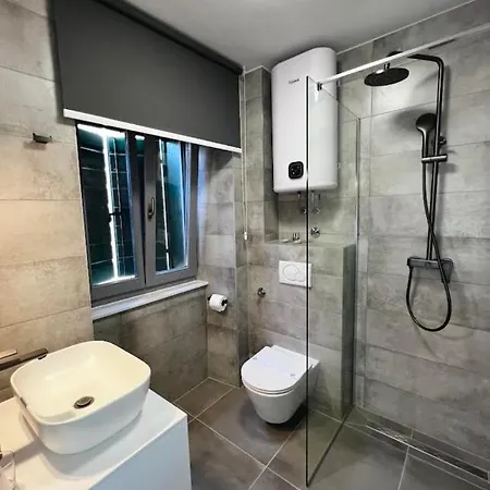 Tri Lava Luxury Living