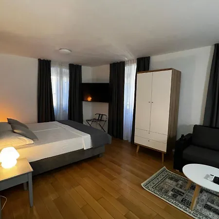 Tri Lava Luxury Living 4* 스플리트