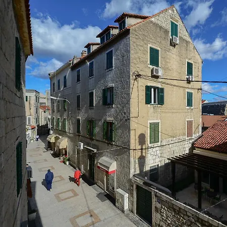 Appartamento Tri Lava Luxury Living *