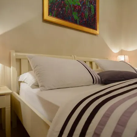 Tri Lava Luxury Living 스플리트
