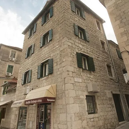 Tri Lava Luxury Living Spalato