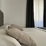 Tri Lava Luxury Living Apartment