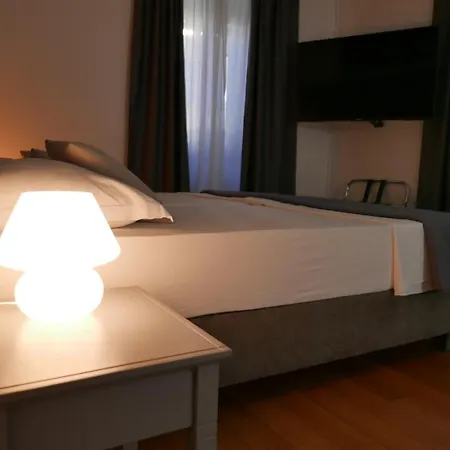 Tri Lava Luxury Living Πανσιόν