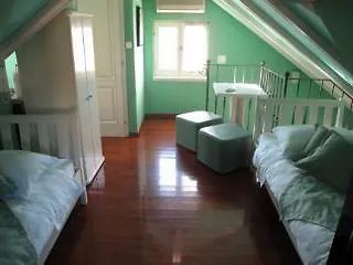 Tri Lava Luxury Living Πανσιόν 4*